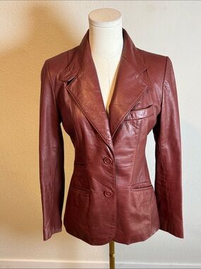 P.B.D. International Vintage Burgundy Leather Jacket size Small